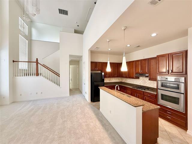 Building Photo - 2008 Grove Park Ln