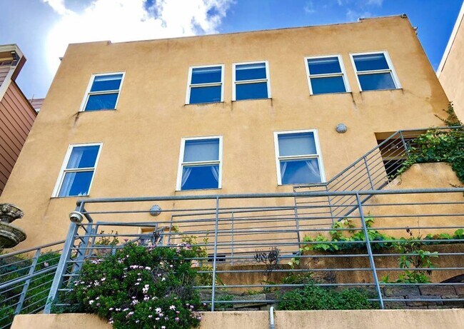 Photo - 3386 Market St House