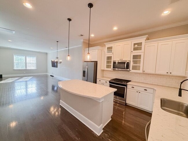 Photo - 1028 Bowman Woods Dr House