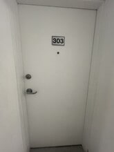 Building Photo - 630 Cummings Ave