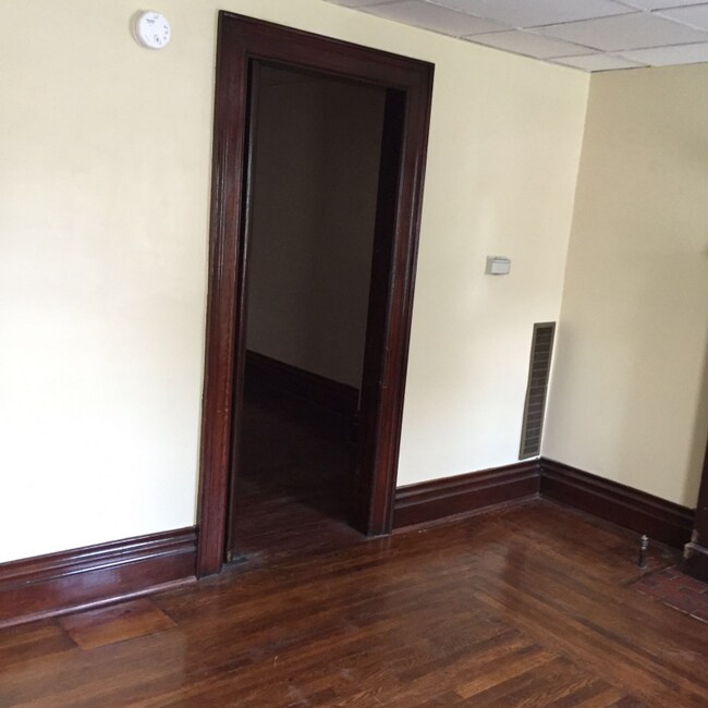 Foto del edificio - 1003 8th St