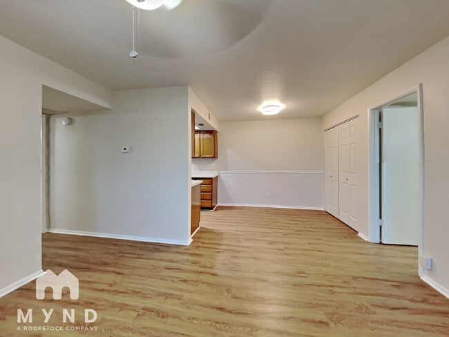 Building Photo - 16635 N Cave Creek Rd