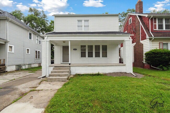 Foto del edificio - $1,300/month - 3 Bed 1 Bath SECTION 8 ONLY
