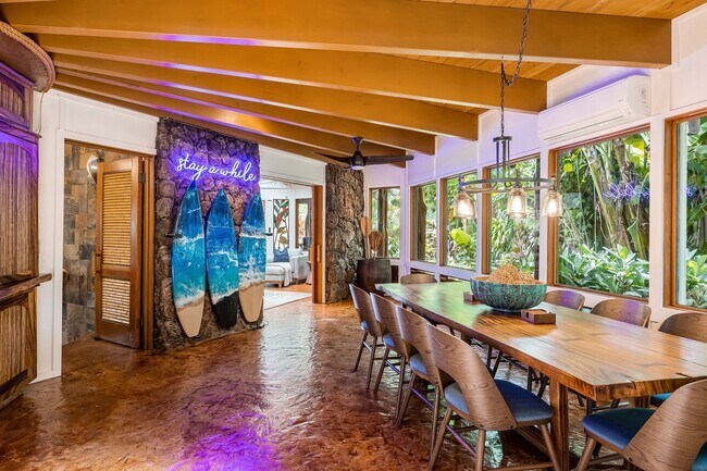 Foto del edificio - Unique Luxury Oahu Villa w/ AC,Private Yar...