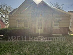 Building Photo - 840 S 49th St