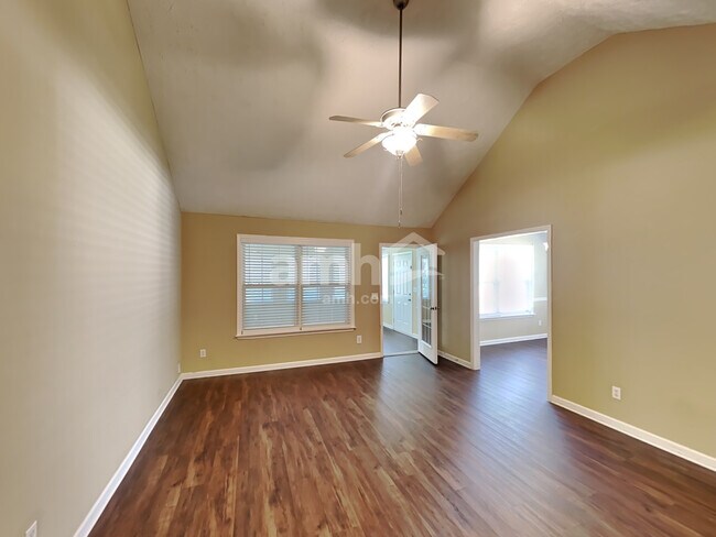 Building Photo - 1530 Diawa Ct