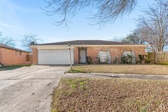 Building Photo - 10306 King Ranch Ln