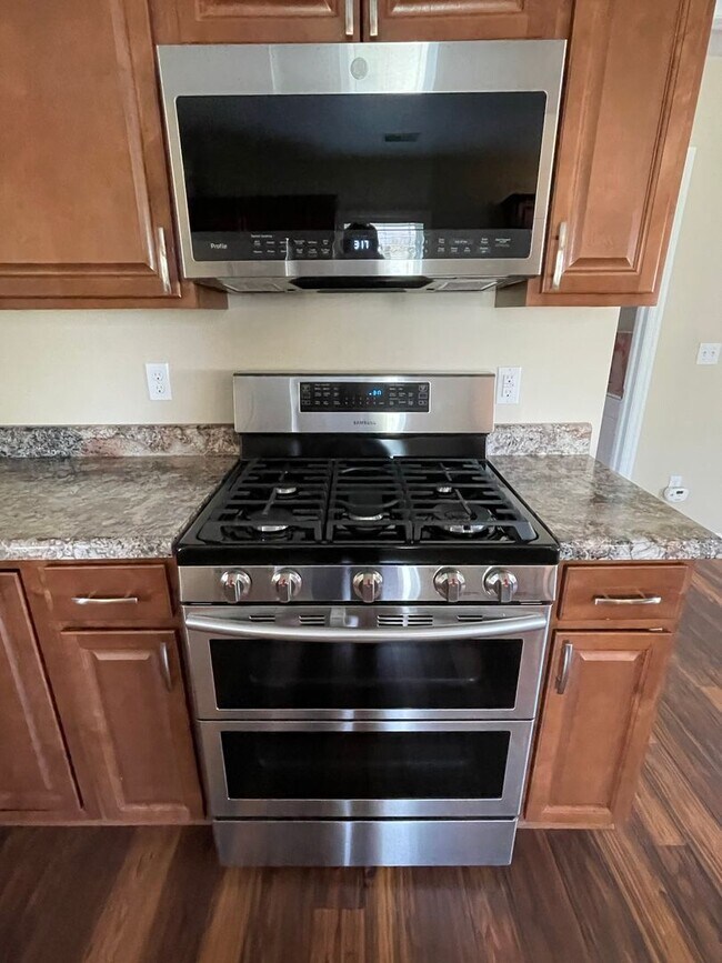 Foto del edificio - Single Family Home 2 bed For Rent