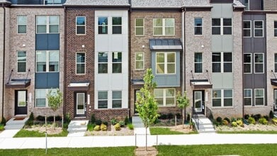Building Photo - 13744 Cobble Lp