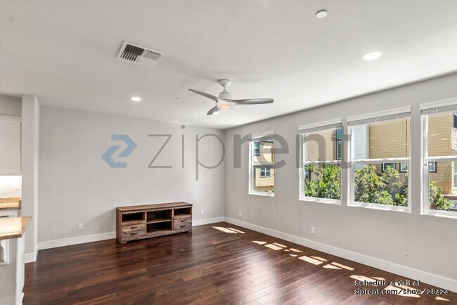 Building Photo - 5858 Dublin Blvd