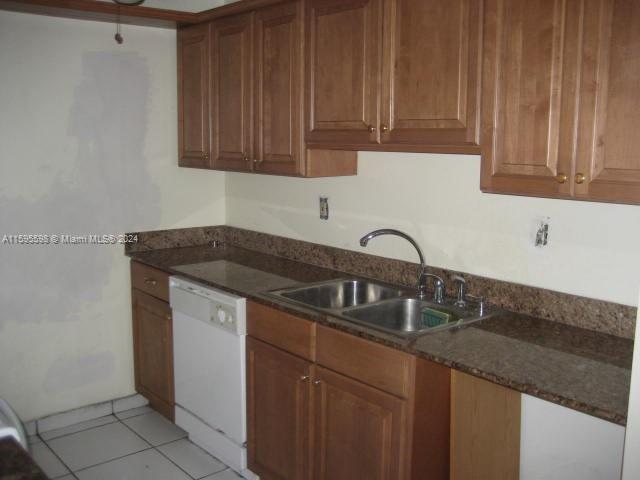 Foto del edificio - 10816 N Kendall Dr