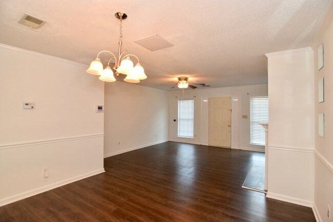 Building Photo - 2114 Turtle Ct