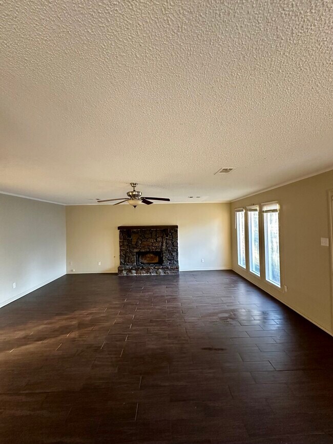 Sala de estar - 500 N 46th St