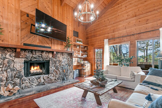 Foto del edificio - 729 Rhine Rd