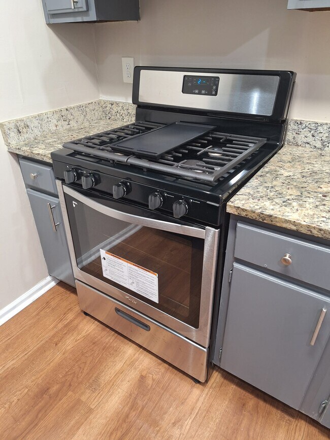 Foto del edificio - 867 Brandy Oaks Ln