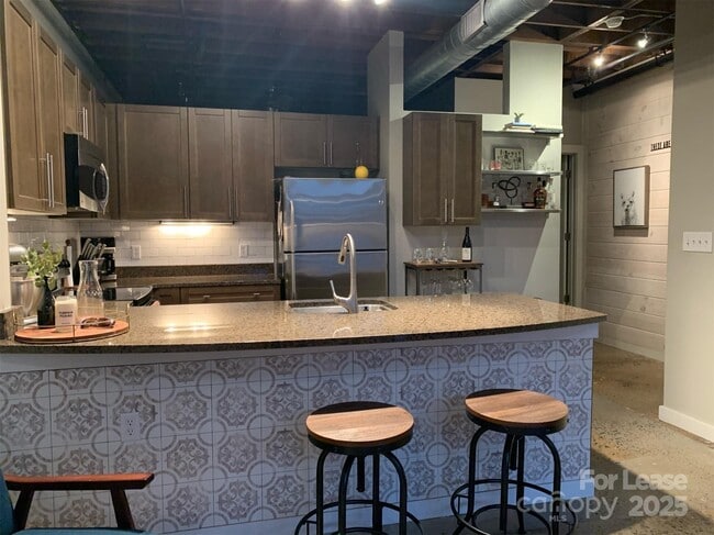 Foto del edificio - 3612 Artist's Way