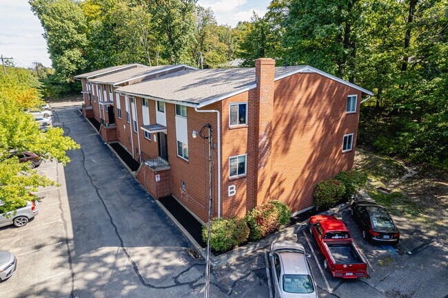Building Photo - 100 Brooklane Dr