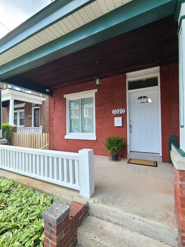 Welcome! - 1020 Queen St