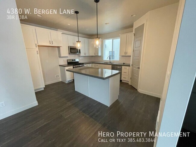 Foto del edificio - 4380 Bergen Ln