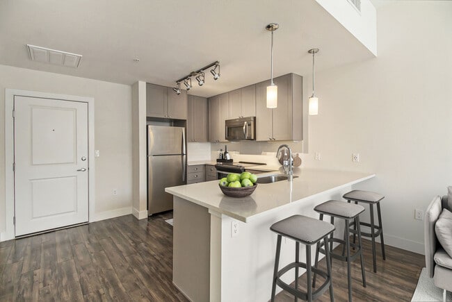 Highlands 32 apartments — community photo - Highlands 32