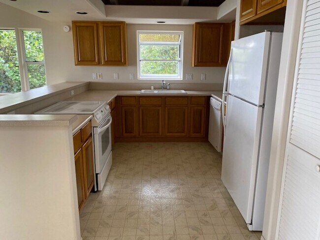 Building Photo - 77-463-463 Kalamauka Rd