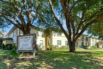 Building Photo - 4738 El Campo Ave
