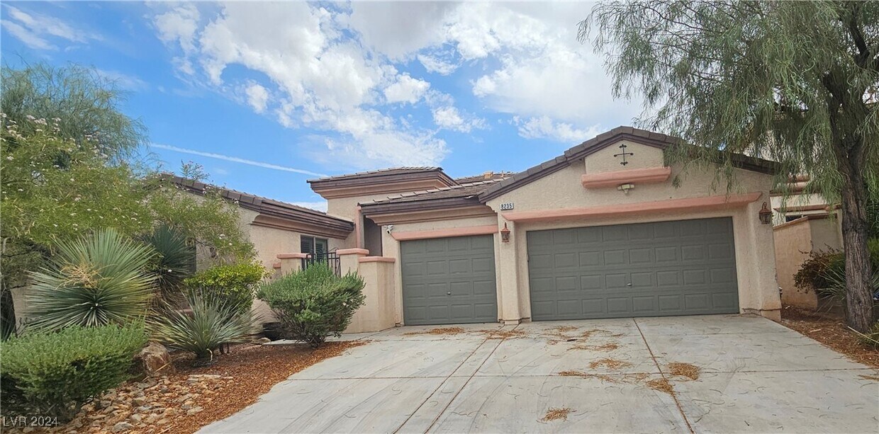 Foto principal - 8235 Cupertino Heights Way