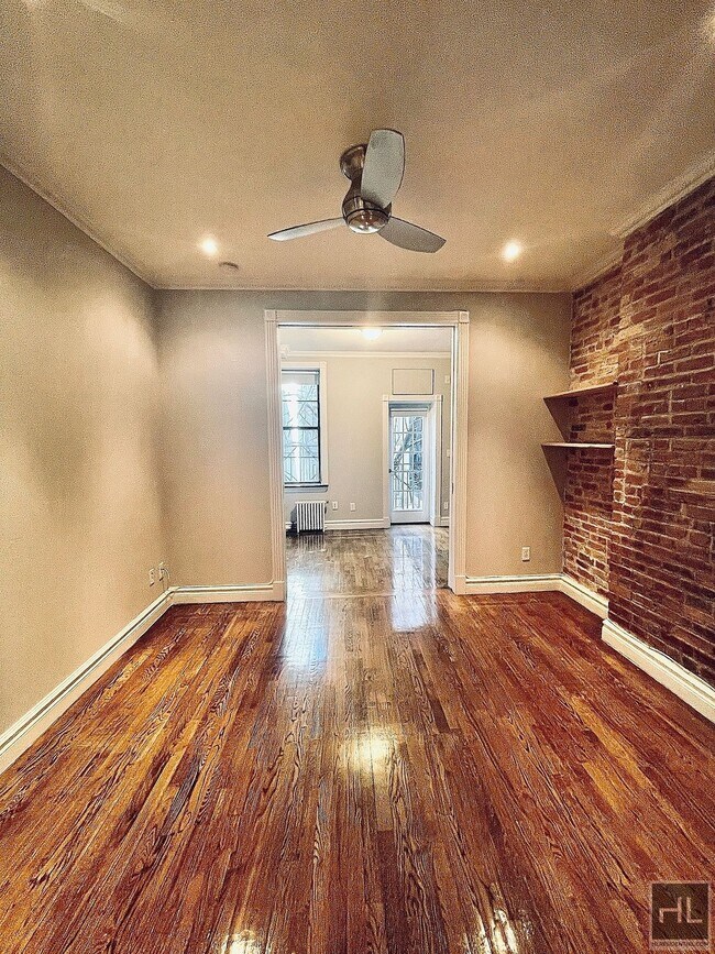 Foto del edificio - MOTT ST.