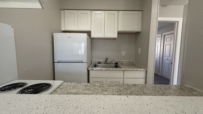 Foto del edificio - Pepper Tree Apartments