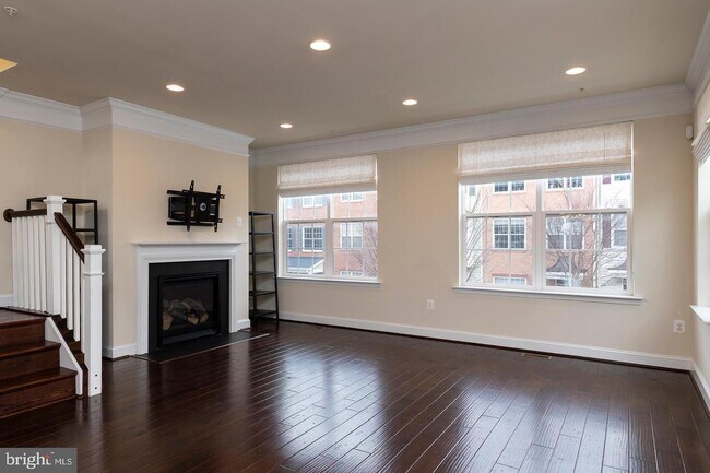 Foto del edificio - 115 Meridian Ln