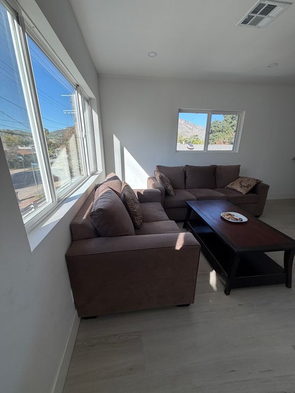 Foto del edificio - 10356 Oro Vista Ave