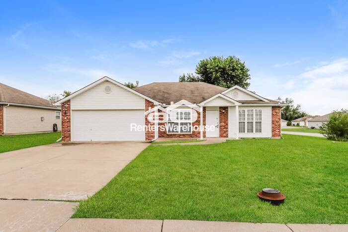 Primary Photo - 3 Bedroom / 2 Bathroom Ranch Home in Raymore!
