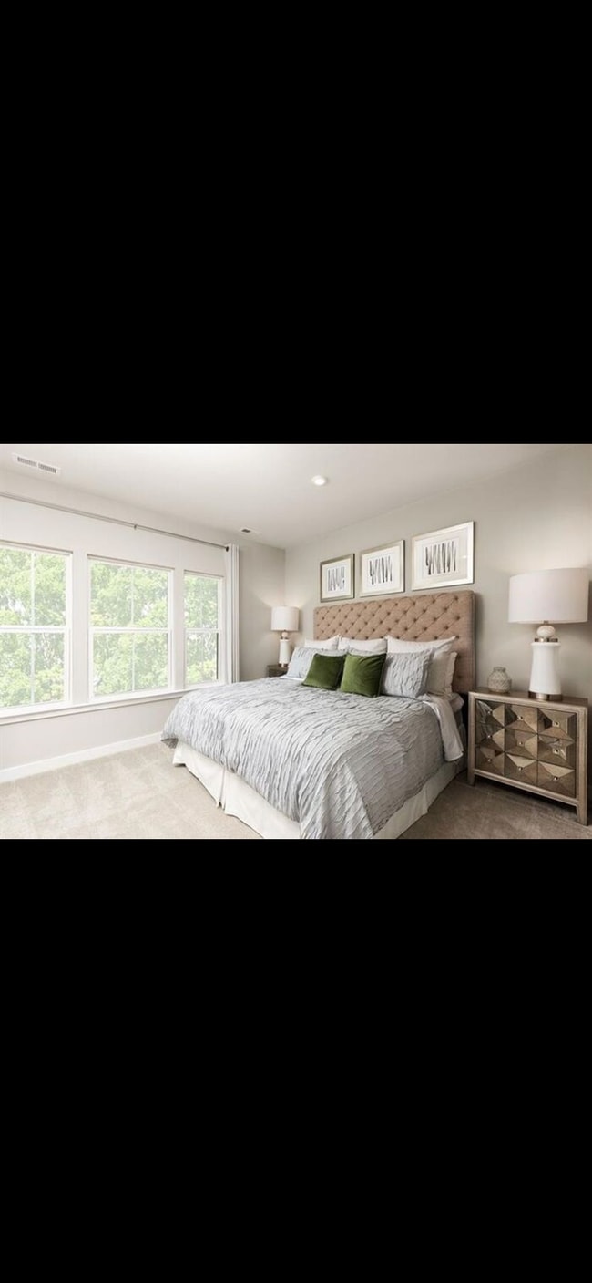 Primary Bed - 458 W Tremont Ave