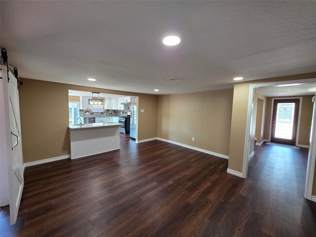 Foto del edificio - 4105 Rutland St
