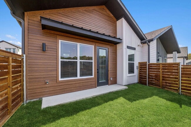 Building Photo - Collin Street, Melissa, TX 75454 - 2 BR 2....
