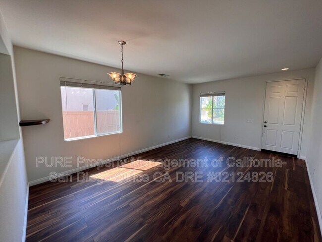 Foto del edificio - 748 Cooper Rd