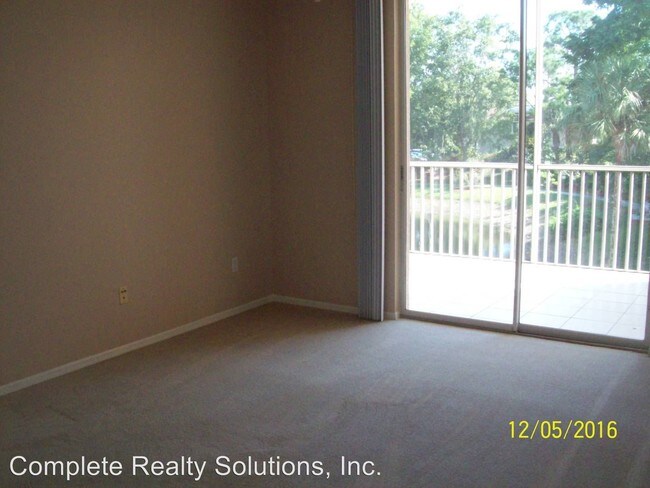 Foto del edificio - 14931 Park Lake Dr