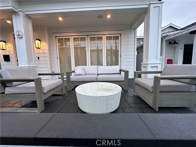 Foto del edificio - 211 Topaz Ave