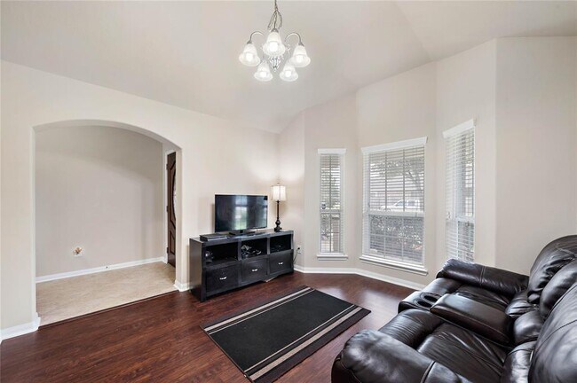 Building Photo - 24806 Tribeca Ln