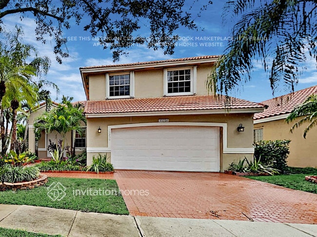 Building Photo - 15250 SW 51st St