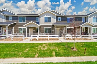 Building Photo - 427 Condor Wy