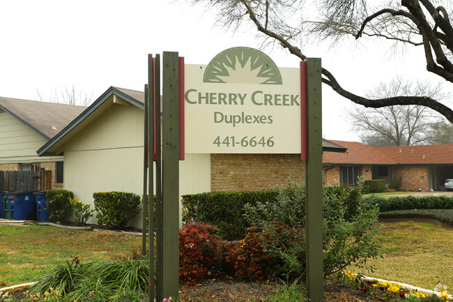 Foto del edificio - Cherry Creek Duplexes