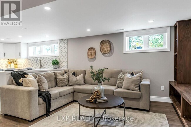 Photo du bâtiment - 52 Ivorwood Crescent