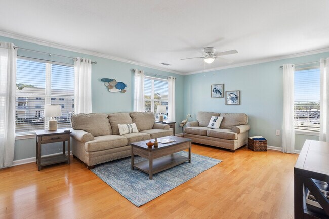 Foto del edificio - 2421 Beachview Dr