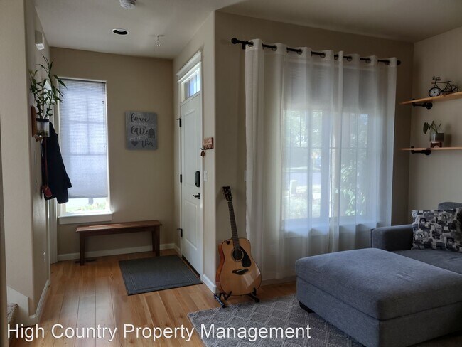 Foto del edificio - 20760 Smoke Stack Ln