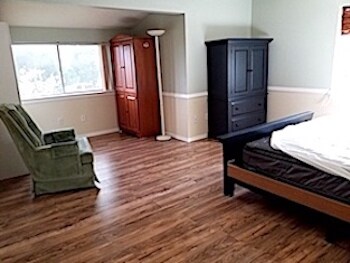 Building Photo - 12675 Encanto Way