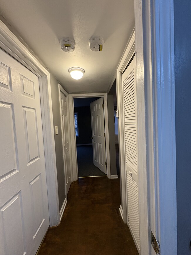 Foto del edificio - 129 Elmwood Ave