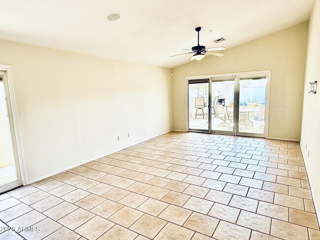 Building Photo - 7249 E Softwind Dr