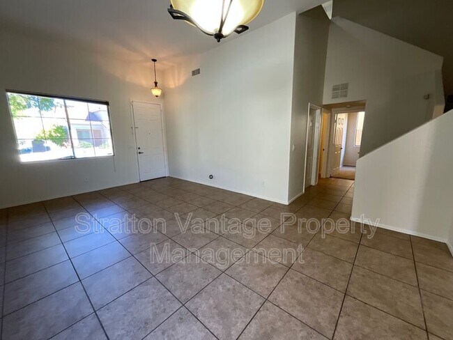 Building Photo - 3865 W Ashton Dr