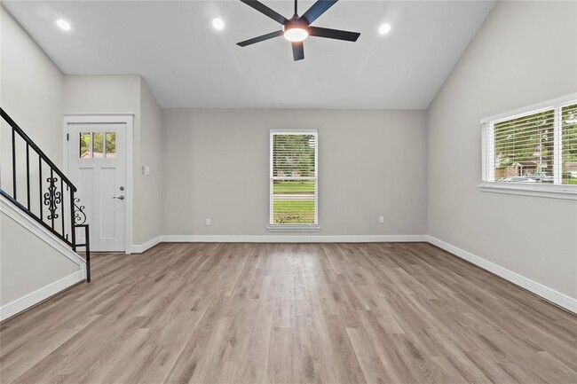 Foto del edificio - 3314 Laurel Fork Dr